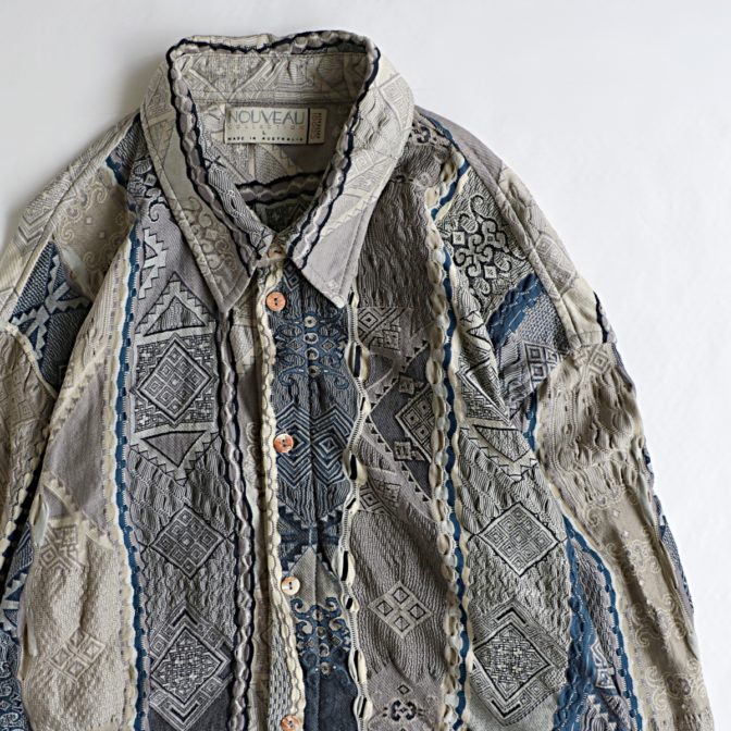 クージー 総柄 ３D ニット シャツ