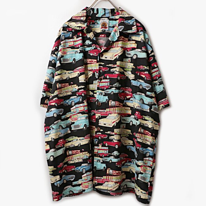 総柄 アロハシャツ 古着 車