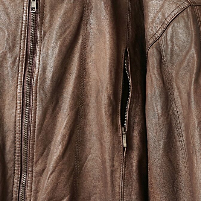 ユーロ レザー ボンバージャケット 古着