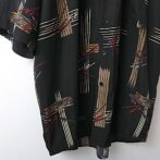 柄 半袖 シャツ デザイン